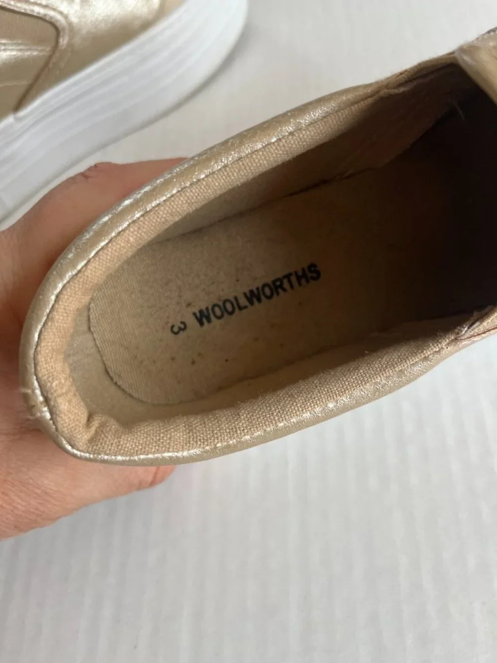 Woolworths Womens Sz‎ 5.5 Gold Platform Slip On Sneakers Shoes
